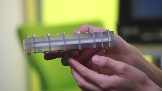 Electrostatic nanoparticle sizer