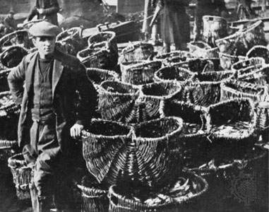 A scene from Drifters (1929) directed by John Grierson. (Museum of Modern Art Film Stills Archive, New York)